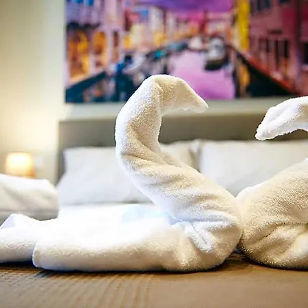 Miramare Luxury Apart Otel Trieste