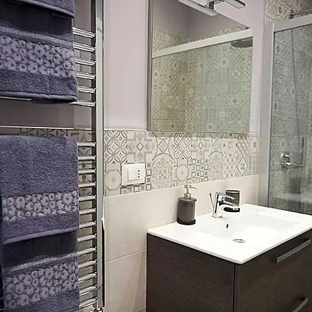 Miramare Luxury Apart Otel Trieste