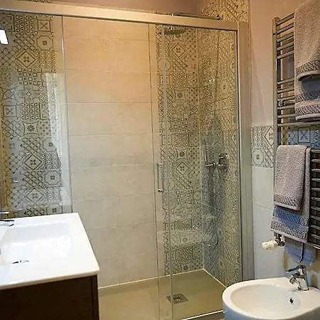 Miramare Luxury Apart Otel Trieste